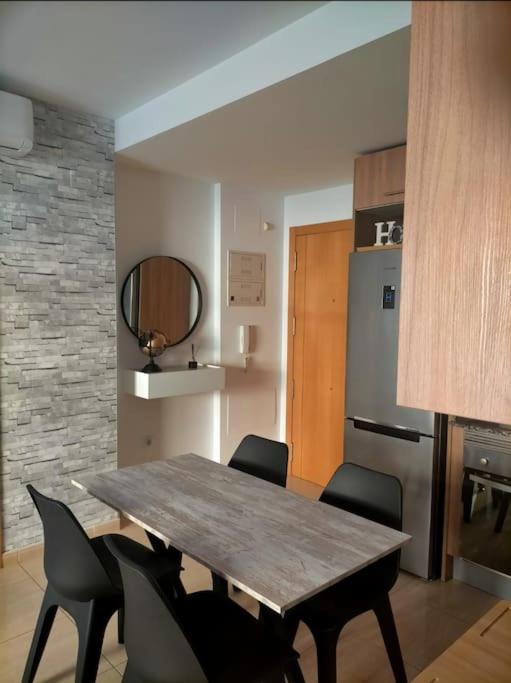 Apartamento Moderno Con Piscina Garaje Wifi Ac إل كامبيلو المظهر الخارجي الصورة